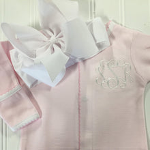 Load image into Gallery viewer, Baby girl coming home outfit, monogrammed footie, blanket, personalized outfit, pima cotton, baby shower gift, pink tiny stripes
