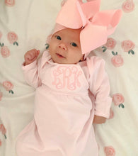 Load image into Gallery viewer, Baby girl coming home outfit, Monogrammed gown, Personalized Baby gift, Monogrammed sleeper, pima cotton, newborn pictures, shower gift
